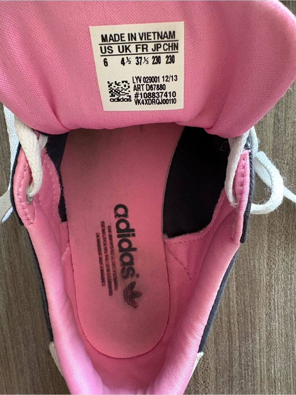 adidas Navy Blue and Pink Women's Low-Top Sneakers - Picture 3 of 4
